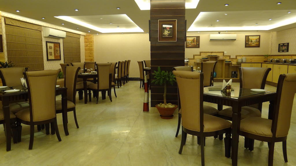 Hotel Le Grand Regency Greater Noida Zewnętrze zdjęcie