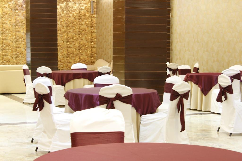 Hotel Le Grand Regency Greater Noida Zewnętrze zdjęcie