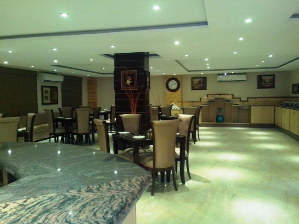 Hotel Le Grand Regency Greater Noida Zewnętrze zdjęcie